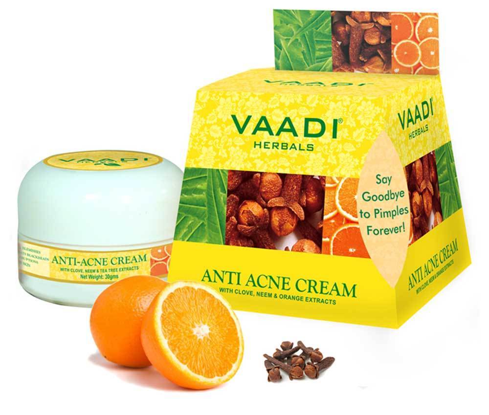 Organic Anti Acne Cream with Clove Oil & Neem Extract - Anti Bacterial Therapy - Controls Excess Oil - Prevents Acne (30 gms / 1.1 oz)