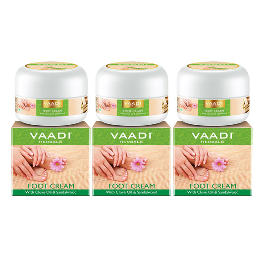 Organic Foot Cream with Clove & Sandalwood Oil - Softens Dry & Cracked Feet - Deep Moisturises (3 x 30 gms / 1.1 oz)