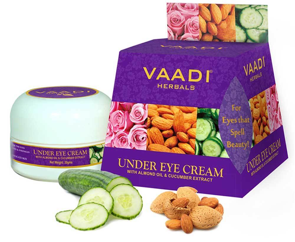 Organic Under Eye Cream with Almond Oil & Cucumber Extract - Reduces Puffiness - Keeps Skin Youthful (30 gms /1.1 oz)